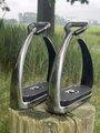 Safestyle XXL 90 Degree Stirrups